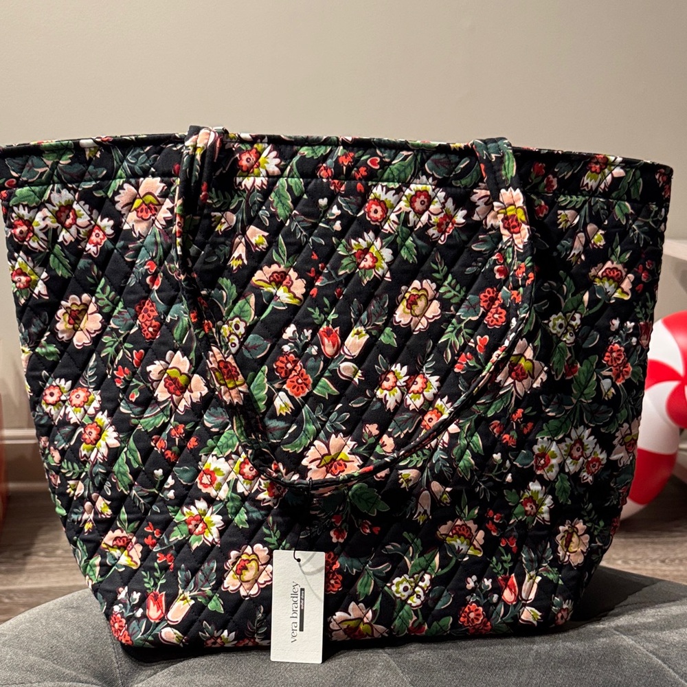 NEW Vera Bradley Grand Tote